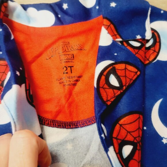 Spiderman Toddler Boys Sz 2T Long Sleeve Shirt Pants 2 pc Fleece Pajama Set - Picture 4 of 5